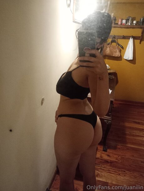 Juanilin star adult pic