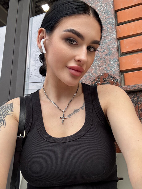 Sexible hd pornstar gallery