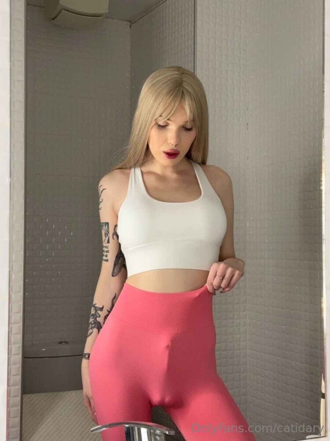 Catidary pornstar sex photo