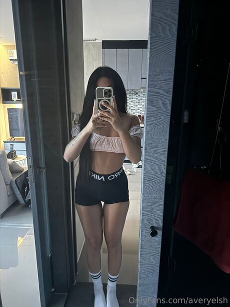 Averyelsh high quality pornstar img