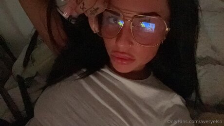 Averyelsh pornographic actress images