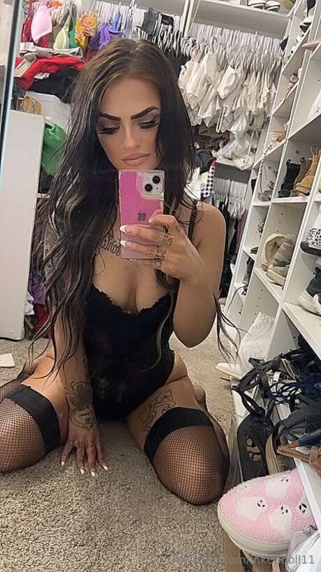 Inkeddoll11 model exclusive pics