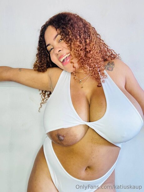 Katiuskaup model pretty archive