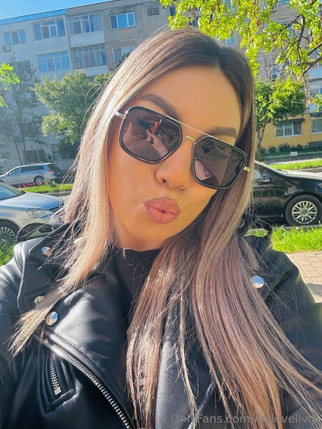 Ivylovellvip hot pornstar gallery