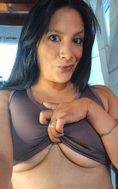 Dirtyqueen18 pornstar pretty img