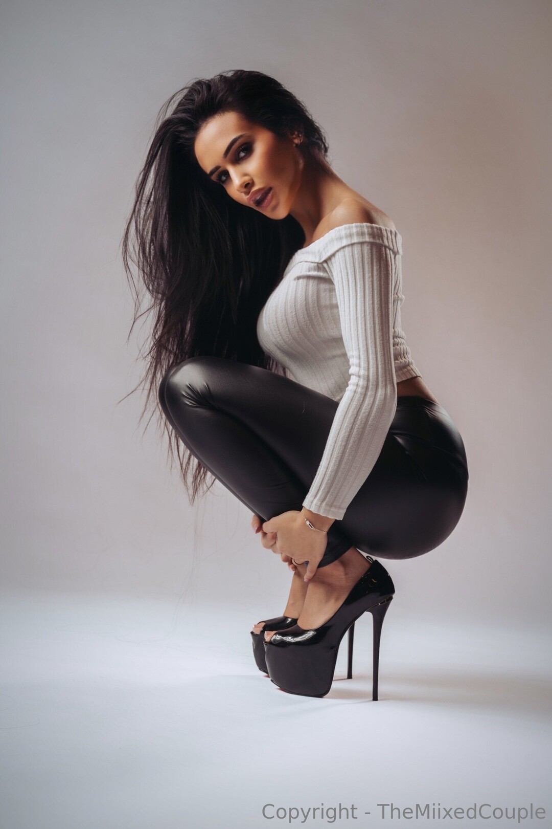 Jasmiinsecretsfree model sexy images