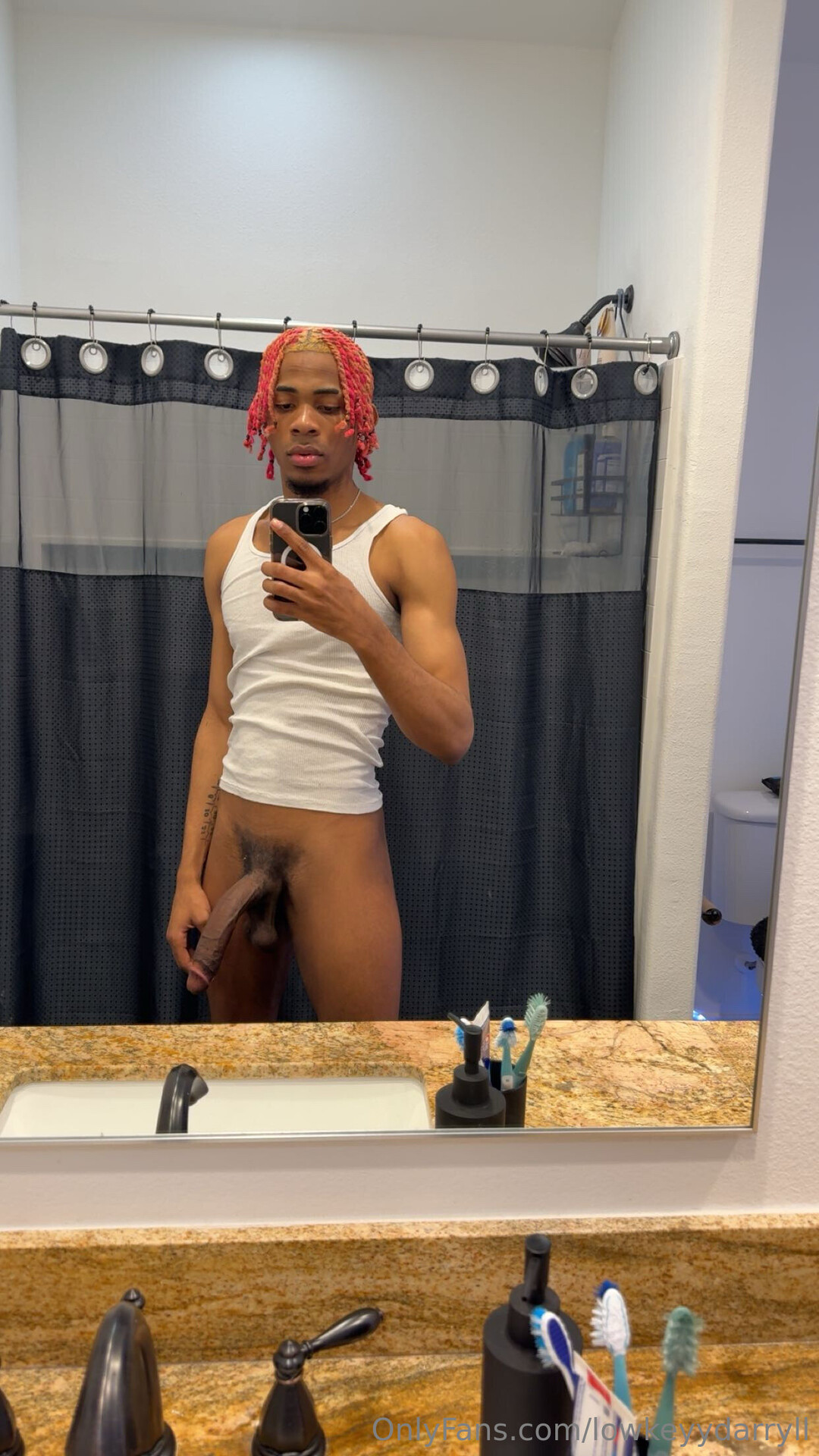 Lowkeyydarryll xxx pornstar pic