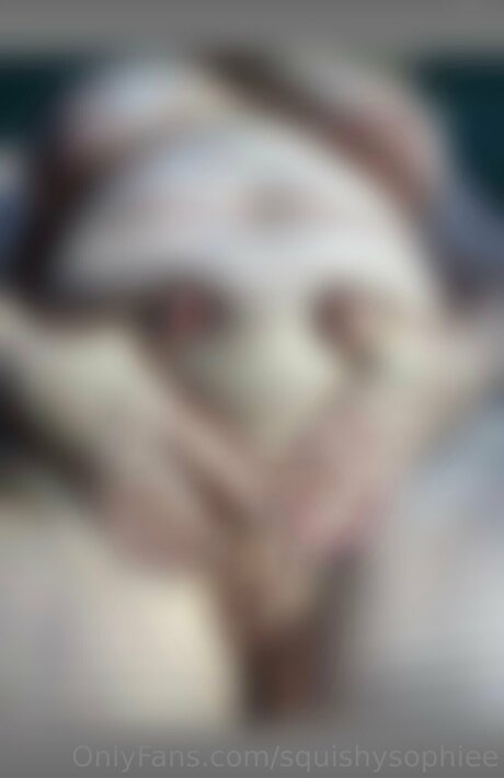 Squishysophiee model high quality img