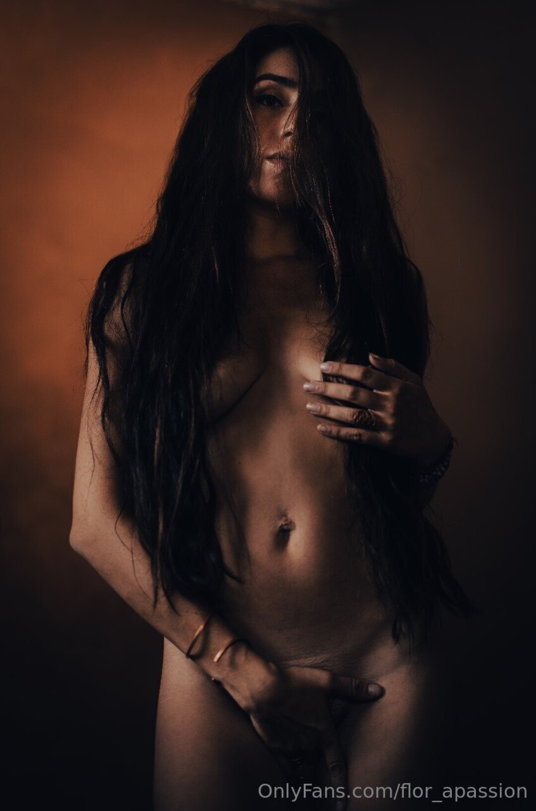 Flor Apassion art actress img