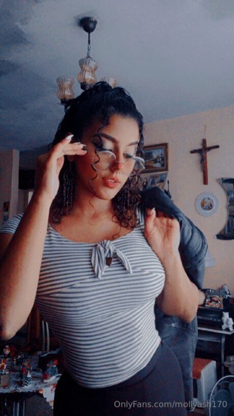 Mollyash170 star hd archive