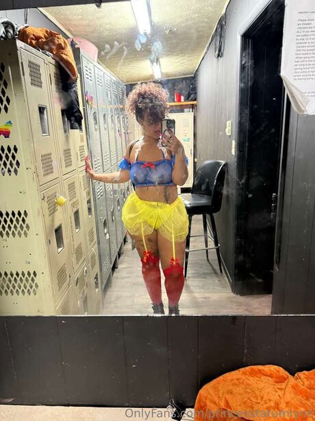 trans onlyfans free naked gallery