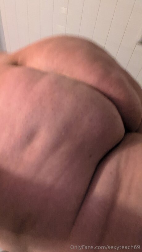 Sexyteach69 model perfect pic