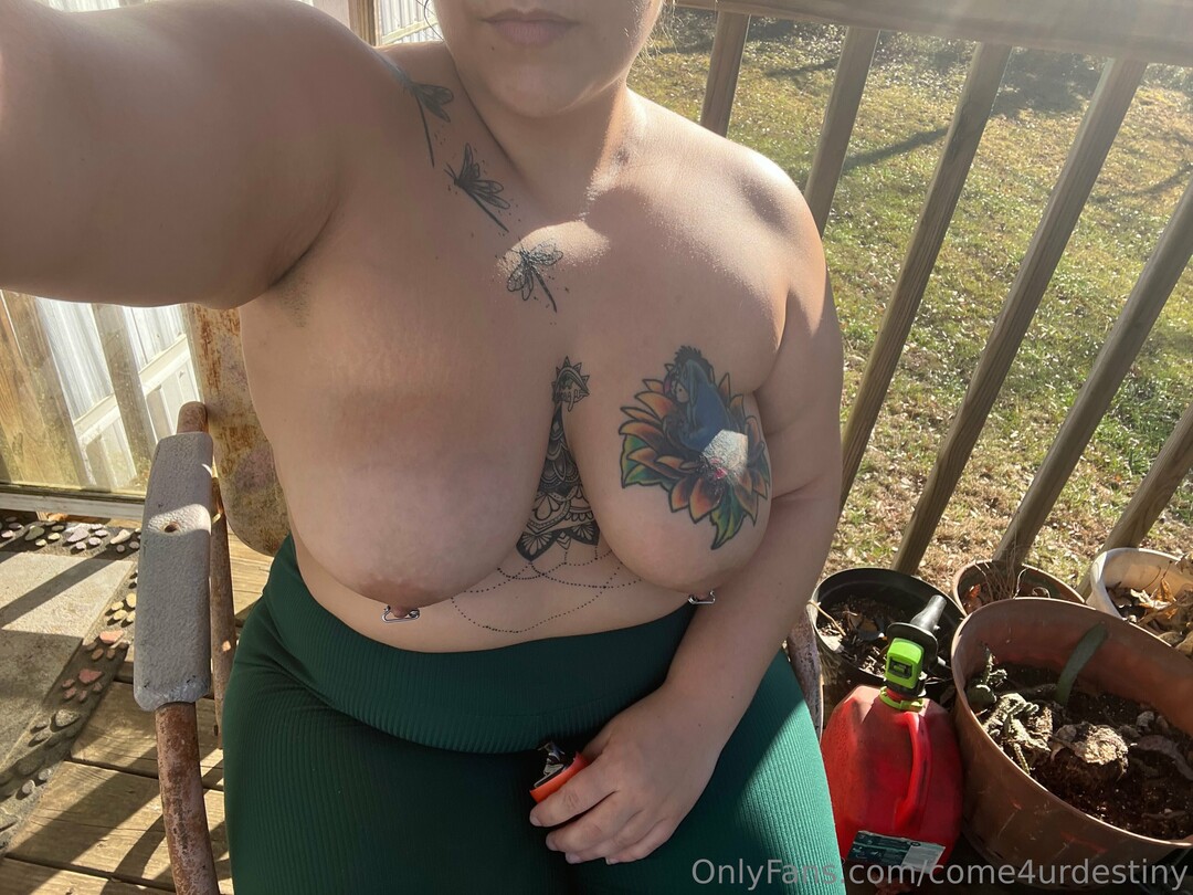 Come4urdestiny star nude gallery