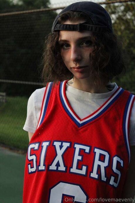 Lovemaevenly model xxx picture