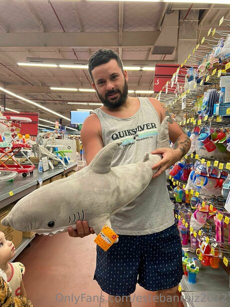 Estebanruiz2022 best star pic