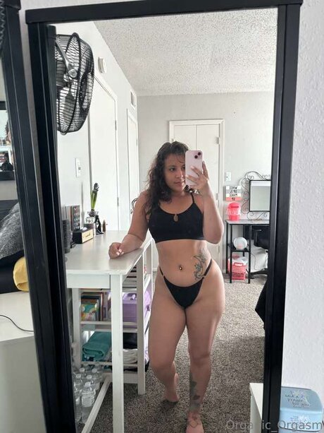 Organic Orgasm pretty actress gallery