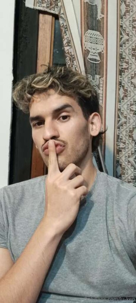 Lu Ken porn actress photo