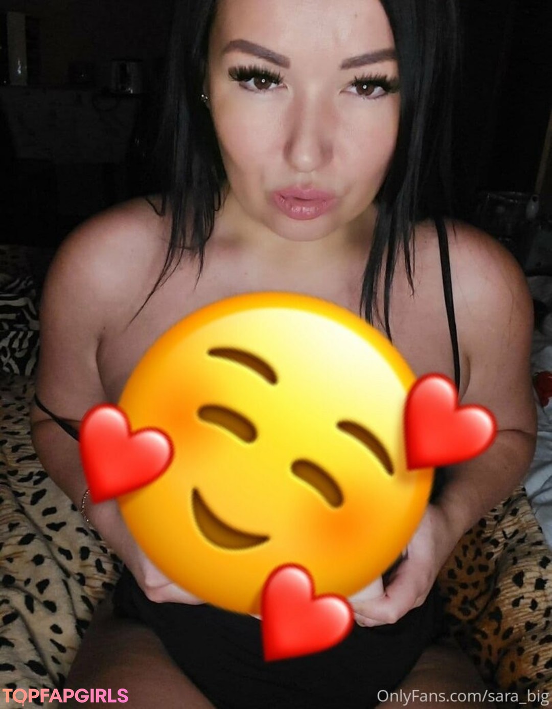 sister nude onlyfans porn image