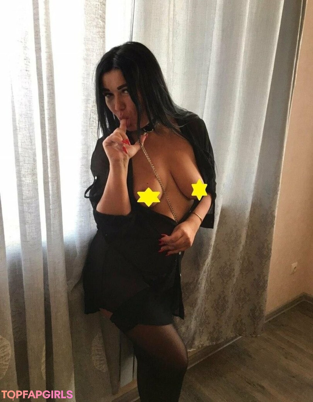 sarabig model porn photos