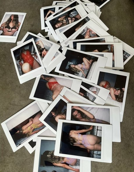 tiny onlyfans hot nude pics