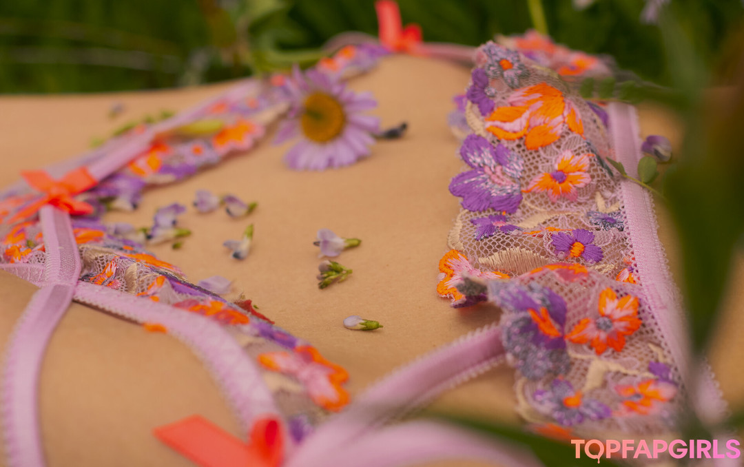 thick ebony onlyfans pornos pic