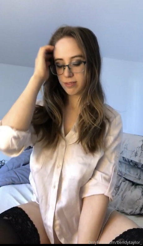 jackiehoff model nude photos