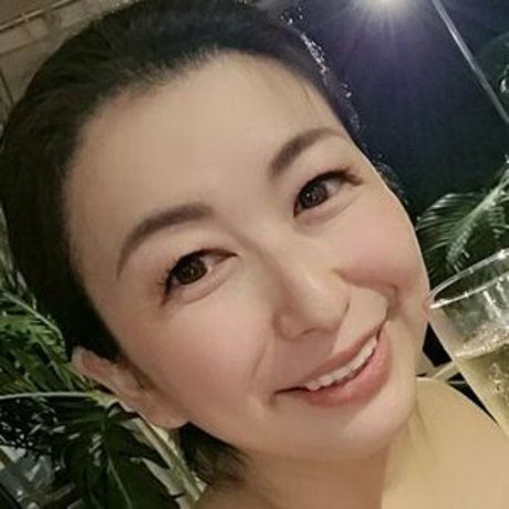 Yukari Orihara model xxx photo