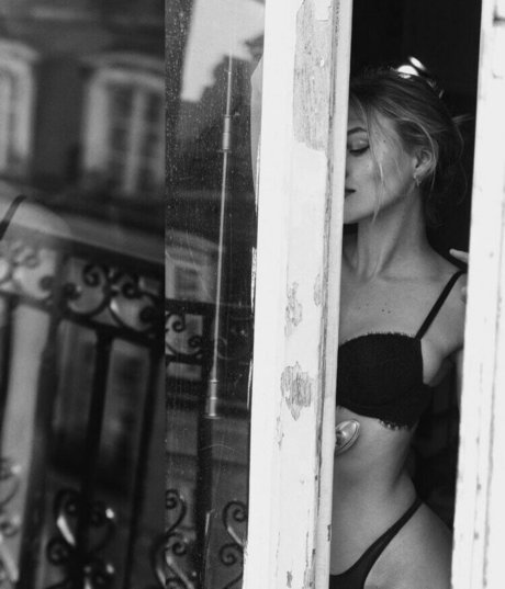 Ella Kernkamp model high quality photos