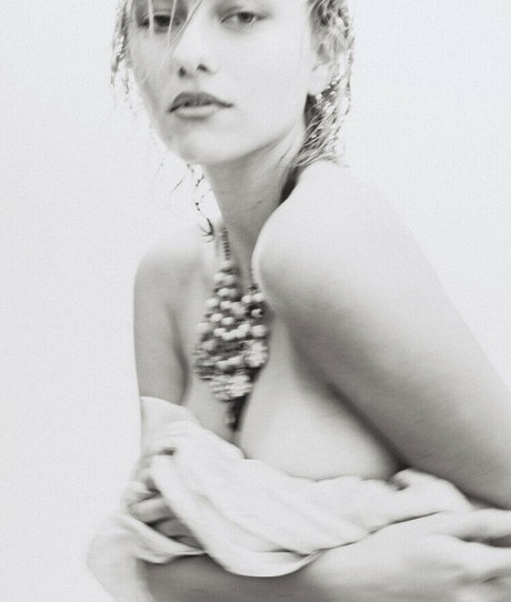 Ella Kernkamp star pretty pics