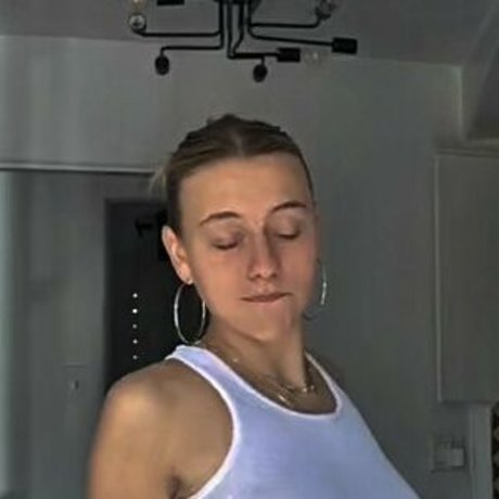 Ella Kernkamp star exclusive archive