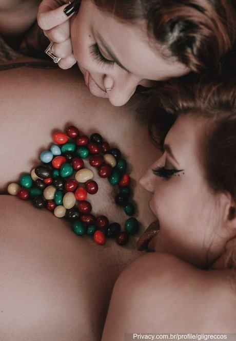 Giovana Grecco model top picture