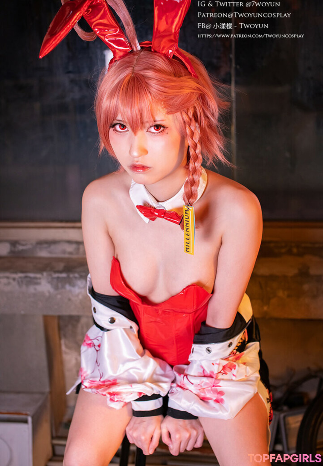 Twoyun sex model images