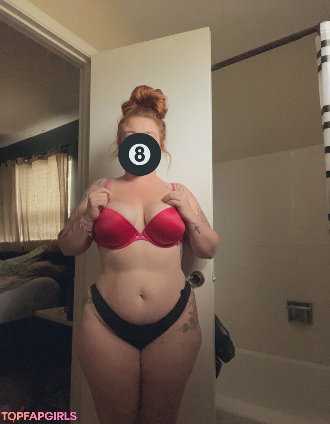 Flawlislawlis naked star image