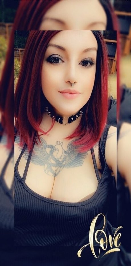 gloryhole wife onlyfans beautiful naked picture