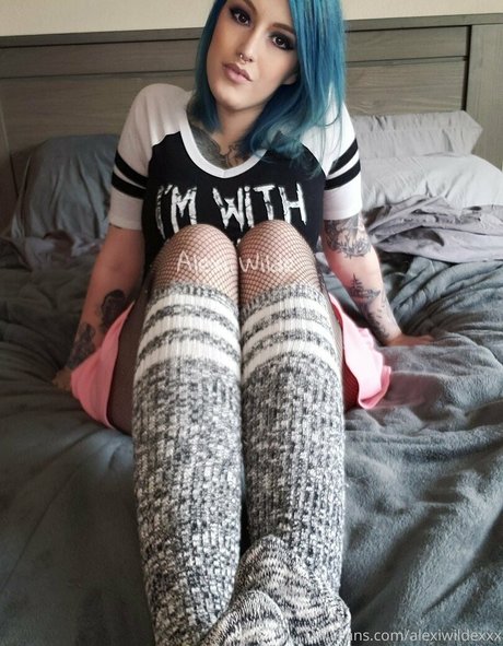 alexiwildexxx beautiful model photo