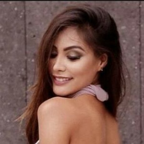 Edith Ruiz model erotic image