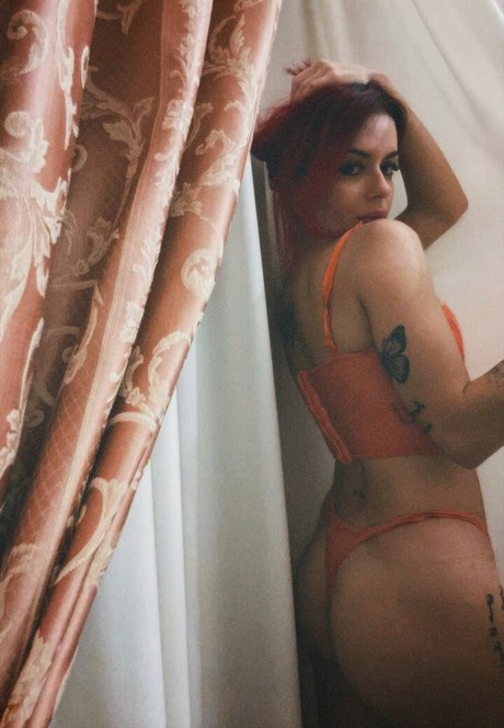 marika93xx top profile image