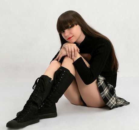 Morbid Mist model top photo