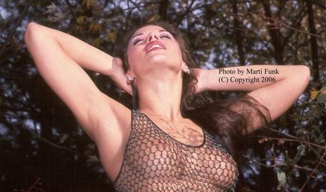 petite bbc onlyfans nude images