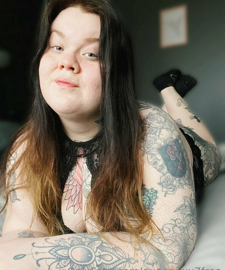 queenrixu7free pornographic star picture