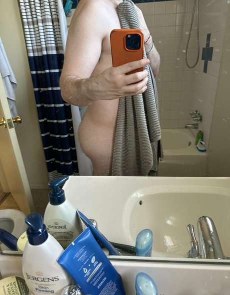 realjonnyenglsh pornographic model img