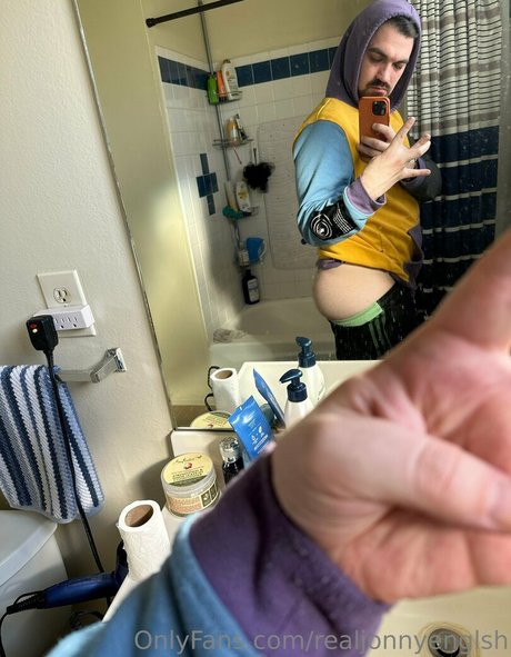 realjonnyenglsh naked actress photo