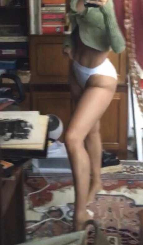 Breannacyoung pornstar beautiful pics