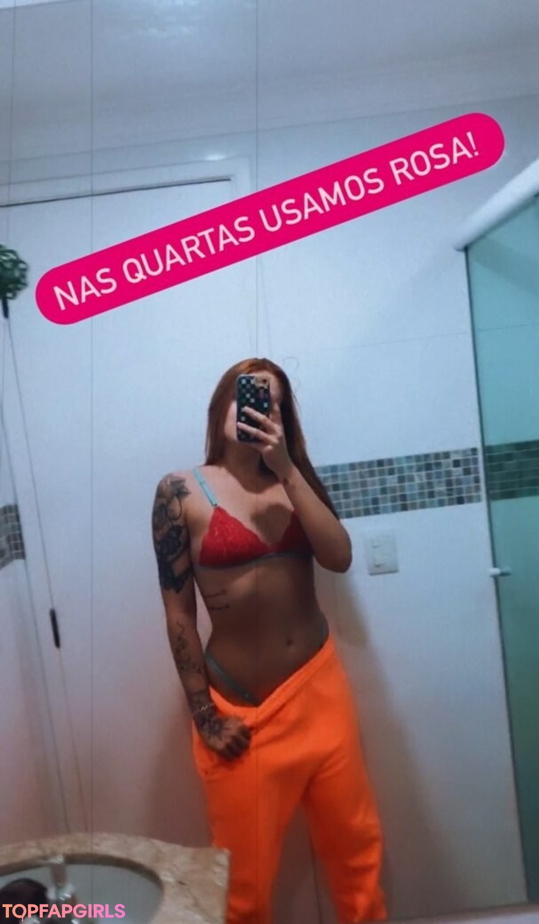 inside onlyfans free nude pic
