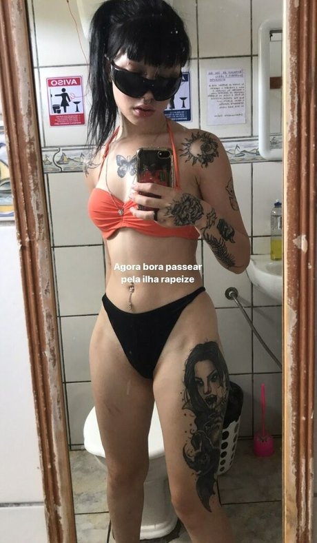 isa guim model erotic gallery