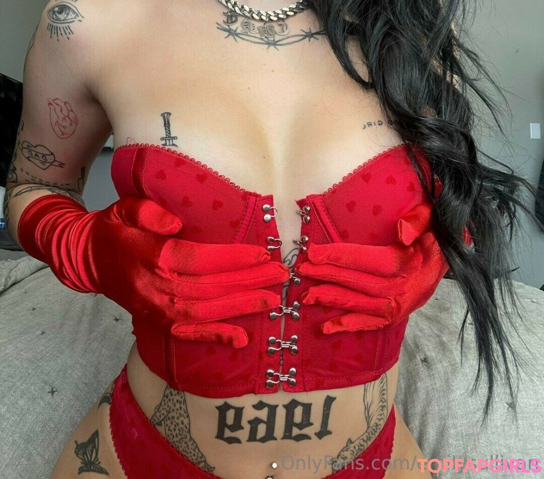 Emilysullivan star beautiful galleries
