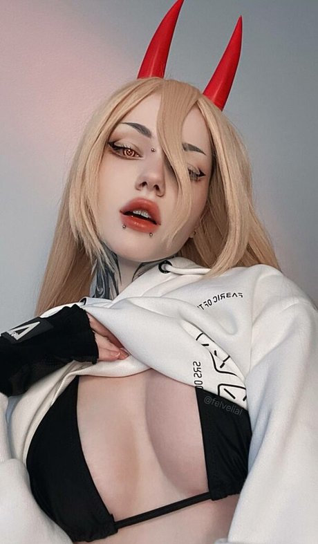 Vell Felice hot star img