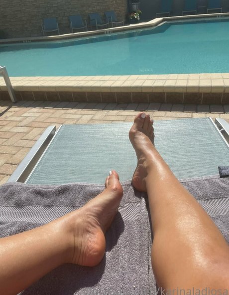 karinaladiosa naked actress picture