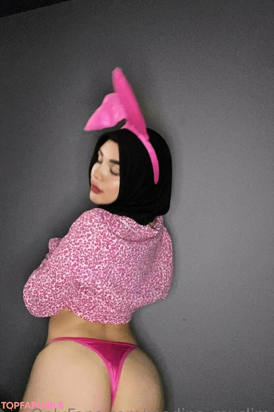 madina muslim x sex actress photos