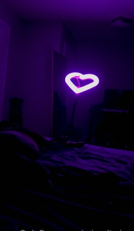 mixedtwinx free model picture